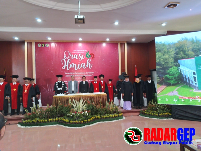 Profesor Asep Nana Mulyana Orasi Ilmiah di Dies Natalis Fakultas Hukum Universitas Sumatera Utara